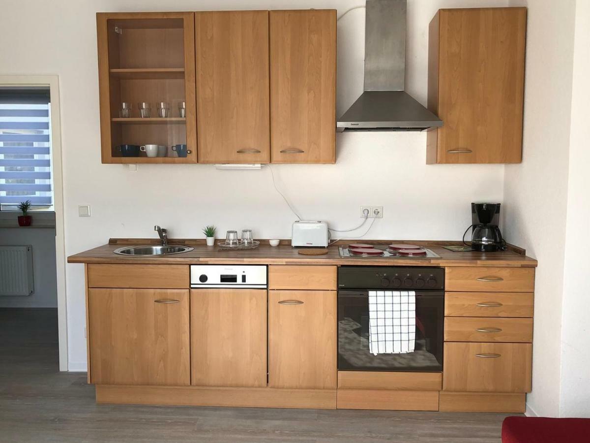 Helle Ferienwohnung An Der Rheinpromenade 50 Qm Duisburg Exteriör bild